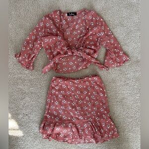 Lulu’s Carnation Crush Terra Cotta Floral Print Two Piece Dress (XS)